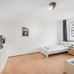 Work & Apartmán