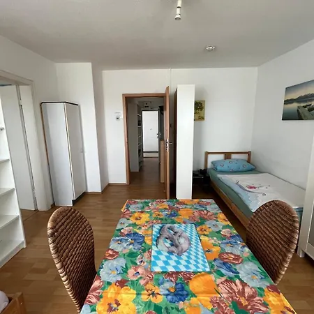 Work & Apartament